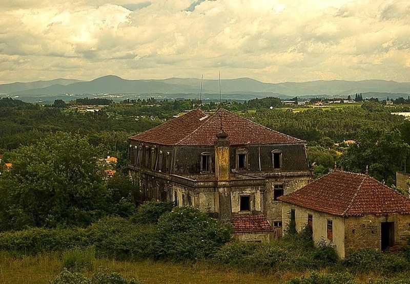 10 lindos lugares abandonados em Portugal